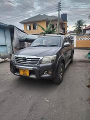 Toyota Hilux 2010 Gray for sale