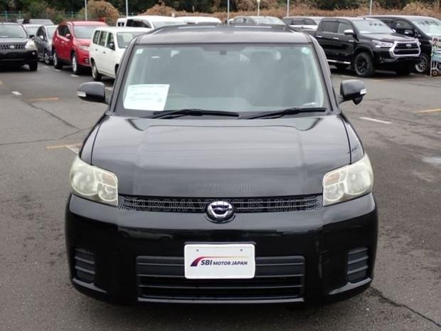 Toyota Corolla Rumion 2008 Black
