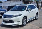 Toyota Harrier 2016 White for sale