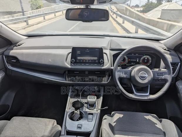 Nissan X-Trail 2024 Gray