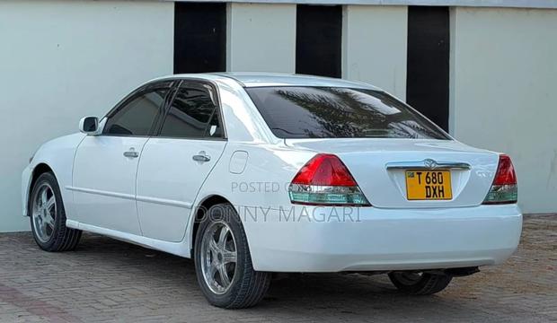Toyota Mark II 2003 White