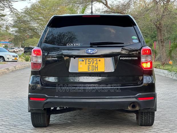 Subaru Forester 2014 Black