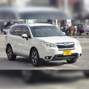 Subaru Forester 2013 White for sale