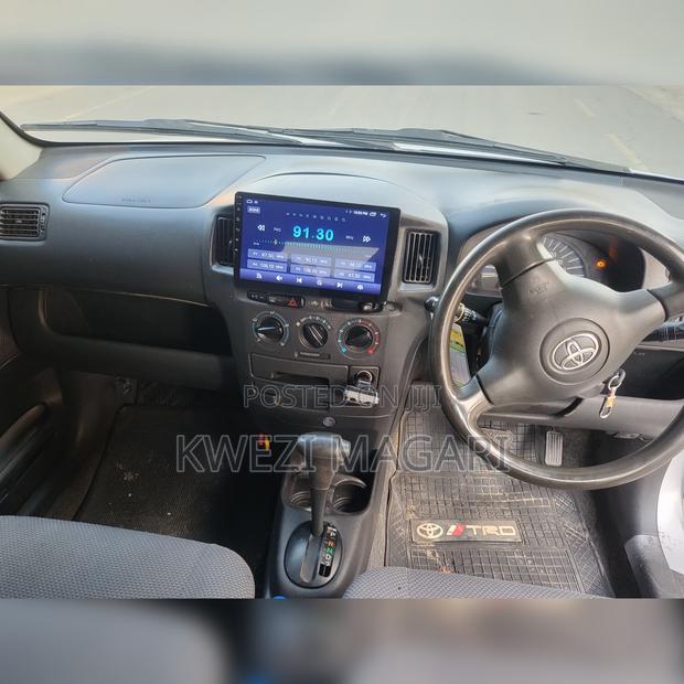 Toyota Probox 2003 Silver