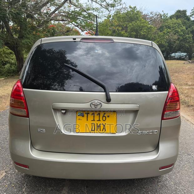 Toyota Corolla Spacio 1.5 X 2006 Green