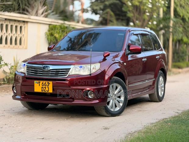 Subaru Forester 2.0D X 2009 Red