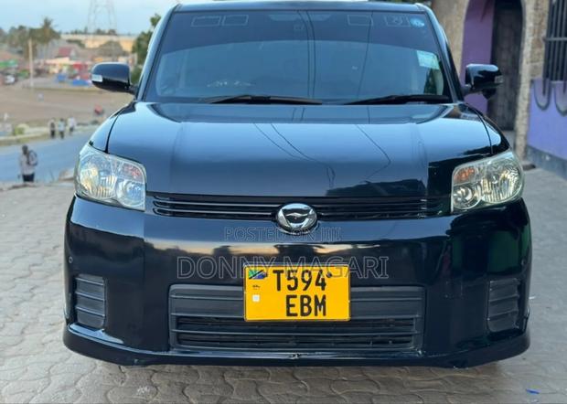 Toyota Corolla Rumion 2009 Black