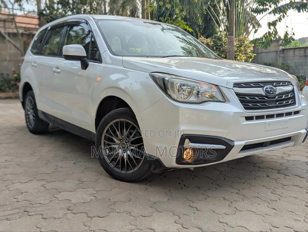 Subaru Forester 2.0XT Touring AWD 2016 White