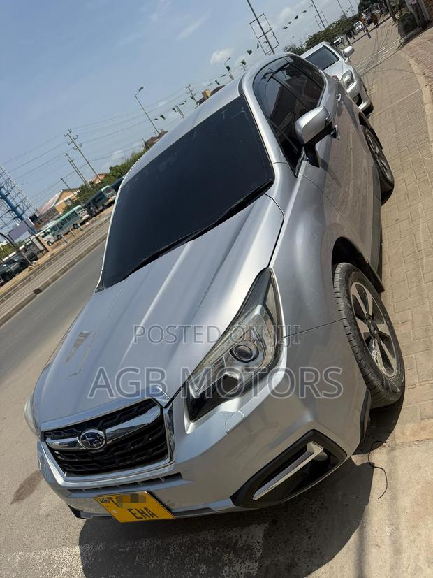 Subaru Forester 2.0XT Premium AWD 2016 Silver