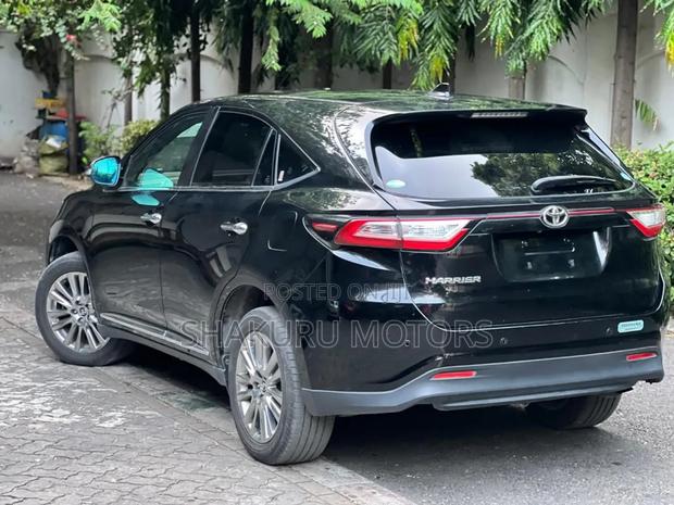 Toyota Harrier 2018 Black