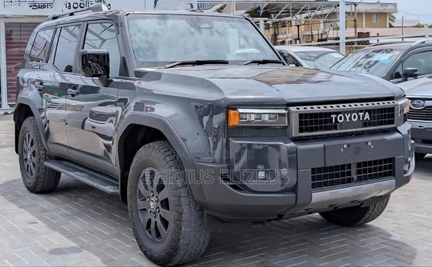 New Toyota Land Cruiser Prado 2025 Gray