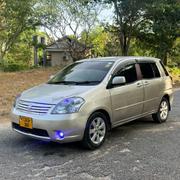 Toyota Raum 2005 Silver for sale