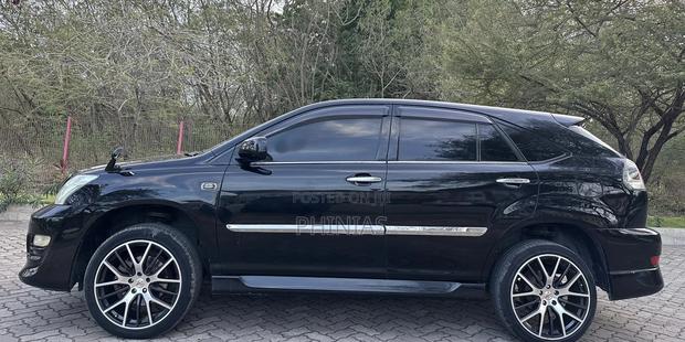 Toyota Harrier 2005 Black