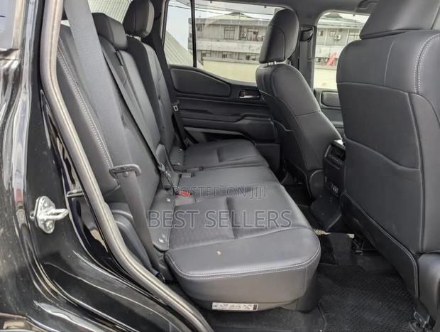 Toyota Land Cruiser LC250 2025 Black