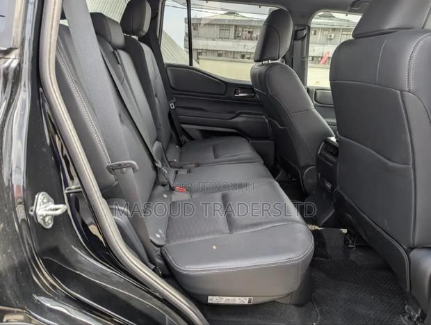 Toyota Land Cruiser LC250 2025 Black