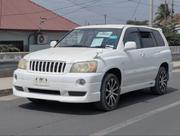 Toyota Kluger 2003 White for sale