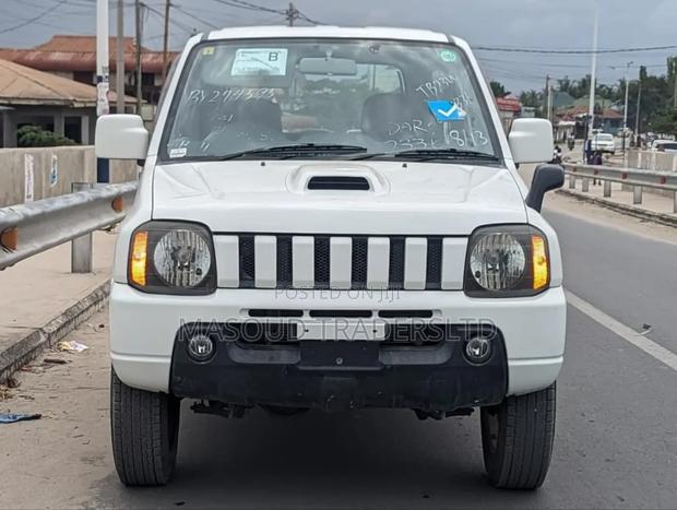Suzuki Jimny 1.3 2008 White