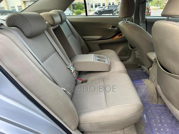Toyota Premio 2008 Silver