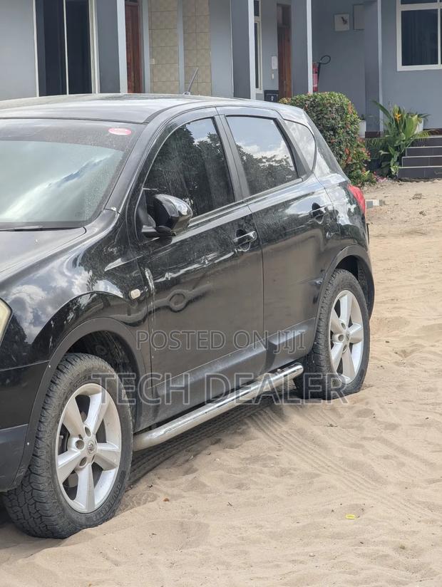 Nissan Dualis 2007 Black