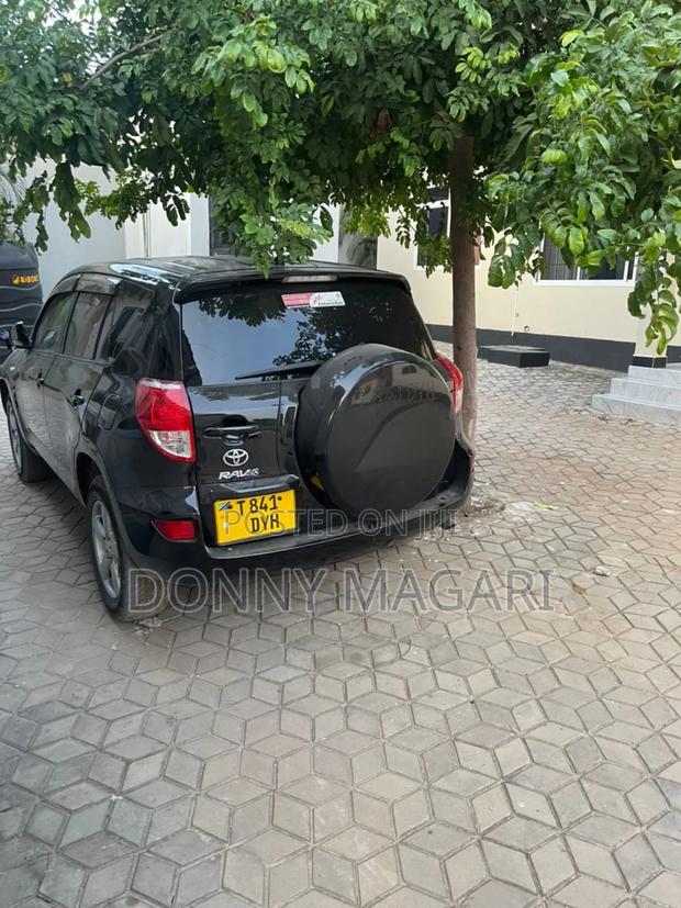 Toyota RAV4 2005 Black