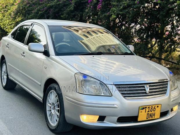 Toyota Premio 2005 Silver