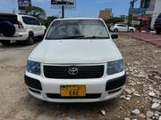 Toyota Probox 1.3 DX 2WD 2005 White for sale