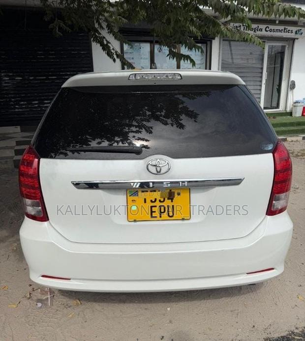 Toyota Wish 2008 White