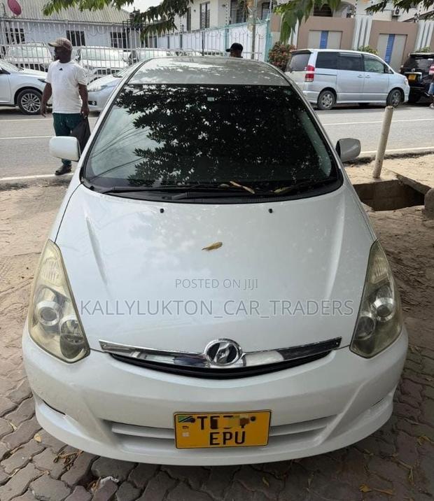 Toyota Wish 2008 White
