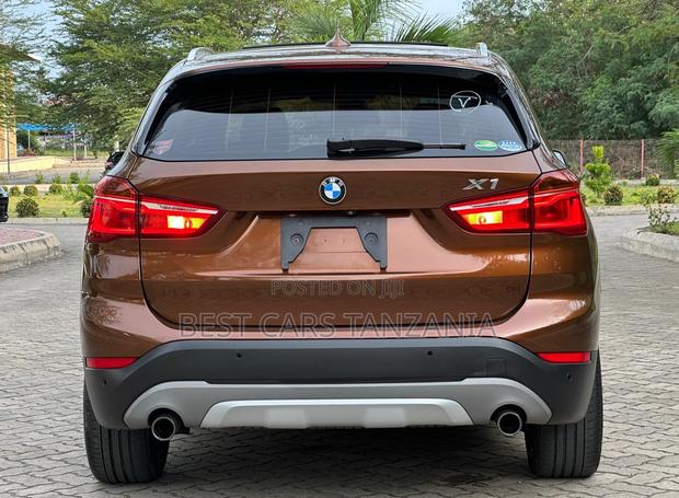 BMW X1 2015 Brown