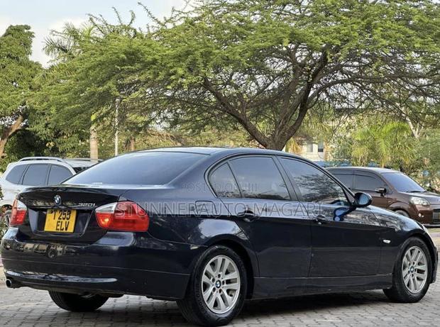 BMW 3 Series 2007 Blue