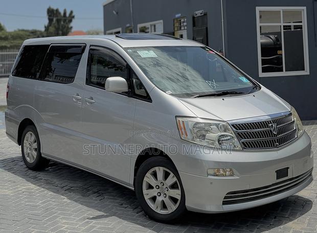 Toyota Alphard 2004 Silver
