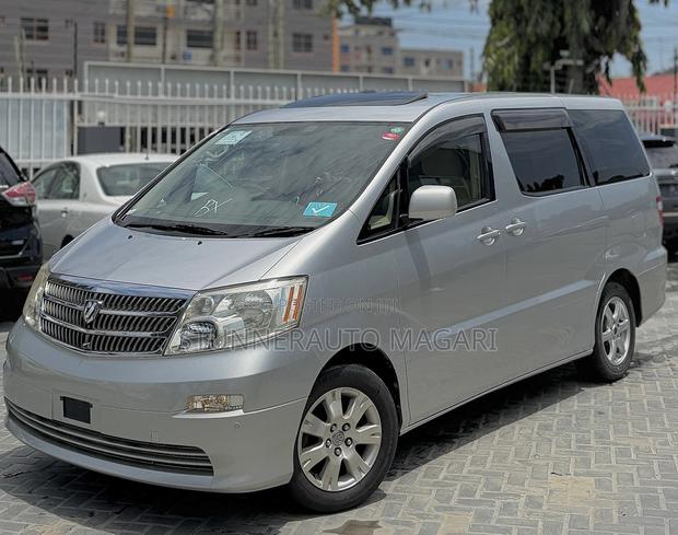 Toyota Alphard 2004 Silver