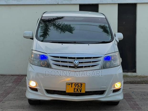 Toyota Alphard 2007 White