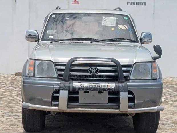 Toyota Land Cruiser Prado 2.7 16V 3dr 1998 Silver