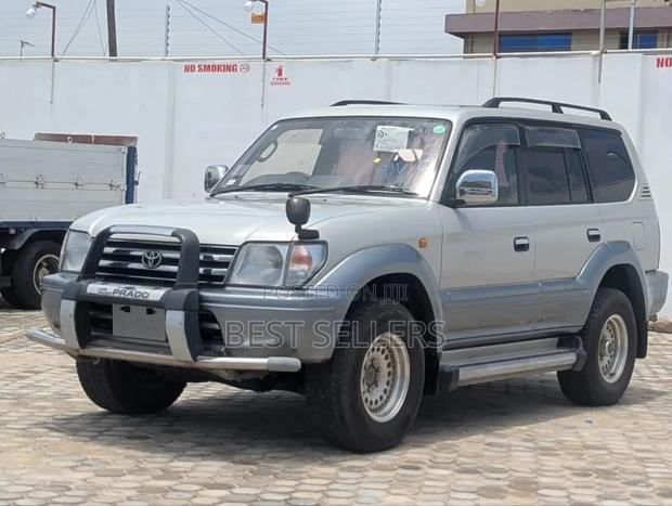 Toyota Land Cruiser Prado 2.7 16V 3dr 1998 Silver