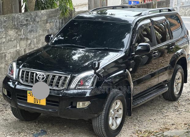 Toyota Land Cruiser Prado 2007 Black