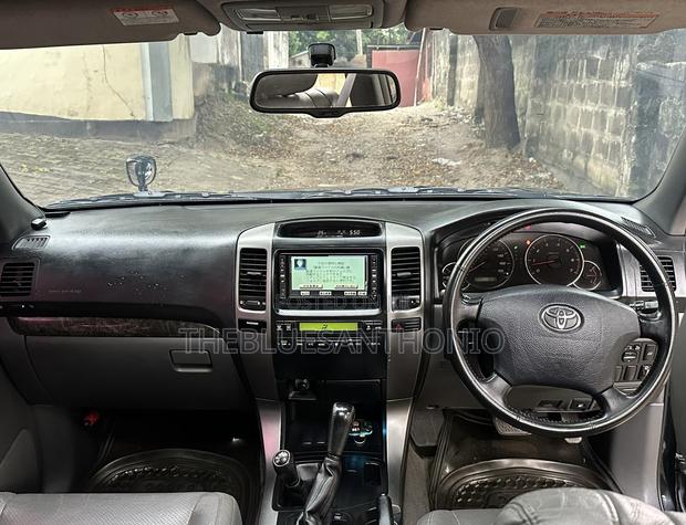 Toyota Land Cruiser Prado 2007 Black