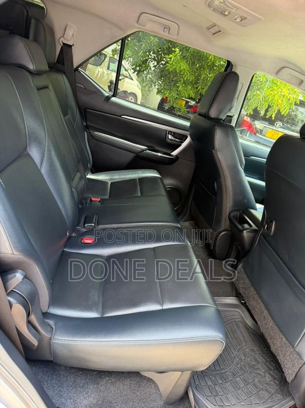 Toyota Fortuner 2021 Gray