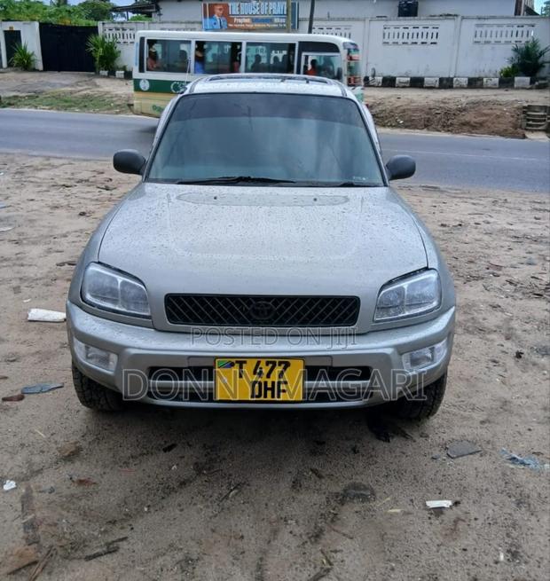 Toyota RAV4 2002 Silver