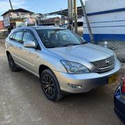 Toyota Harrier 2005 Silver for sale