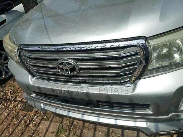 Toyota Land Cruiser 2013 4.5 V8 GL Silver