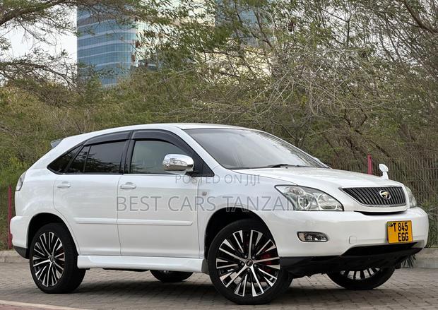 Toyota Harrier 2004 Pearl