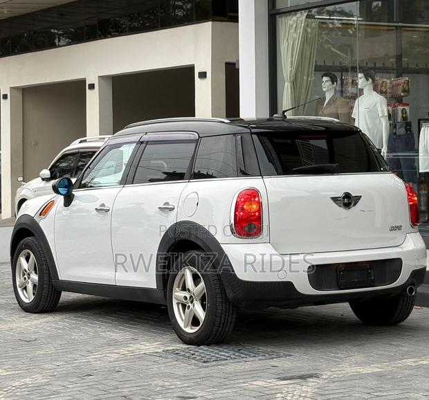 Mini Cooper 2013 White