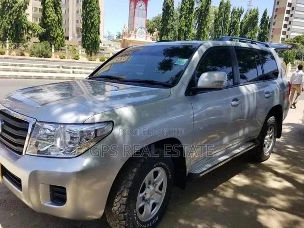 Toyota Land Cruiser 2014 4.5 V8 GX-R Silver