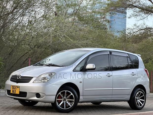 Toyota Corolla Spacio 2003 Silver