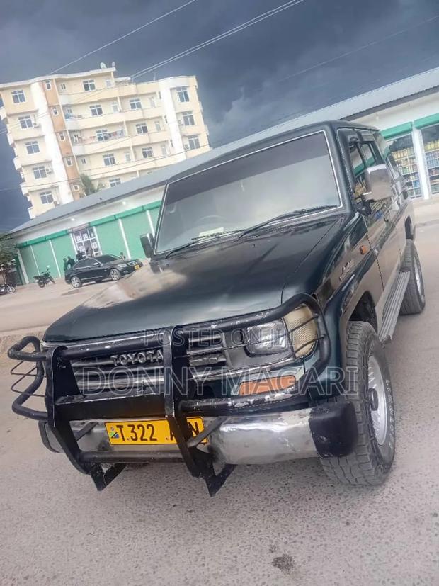 Toyota Land Cruiser Prado 2.7 16V 3dr 2001 Green