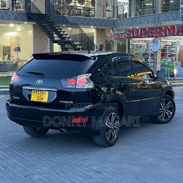 Toyota Harrier 2.4 2006 Black