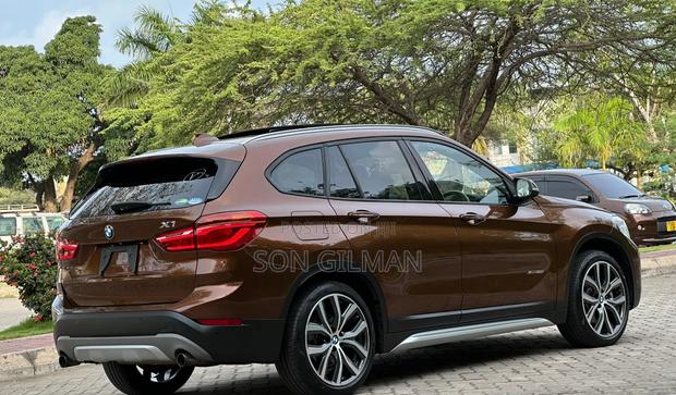 BMW X1 2015 Red
