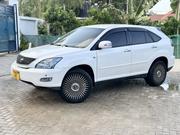 Toyota Harrier 2.4 2006 White for sale