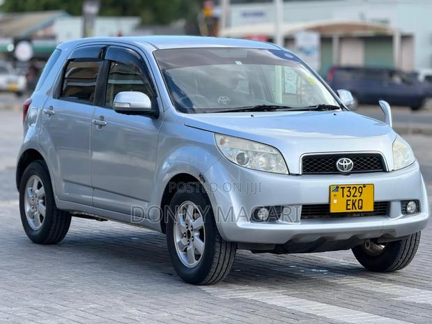 Toyota Rush 2006 Silver